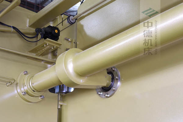 ZDP-16060高精度扭軸同步裝置，采用知名品牌關(guān)節(jié)軸承，經(jīng)久耐用.jpg